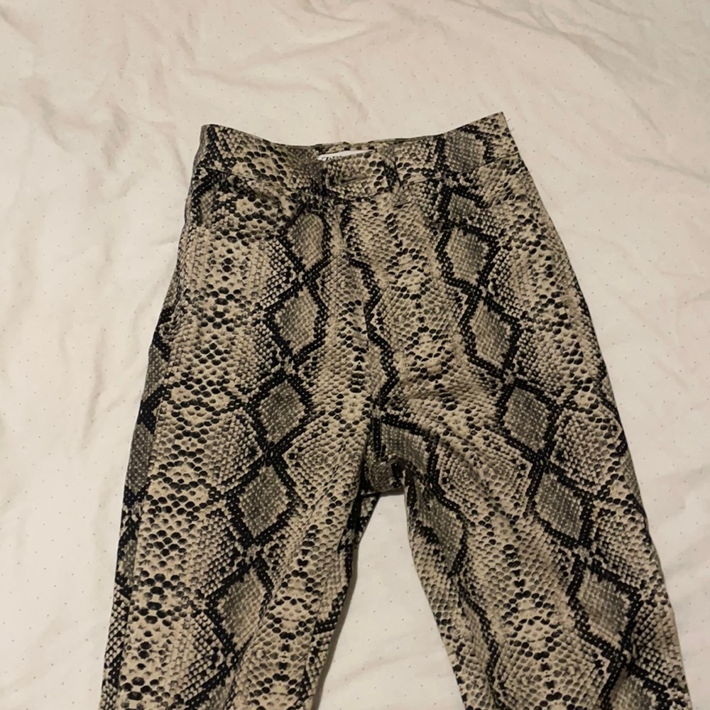 Snake print , high-waist ankle pants . Really cute